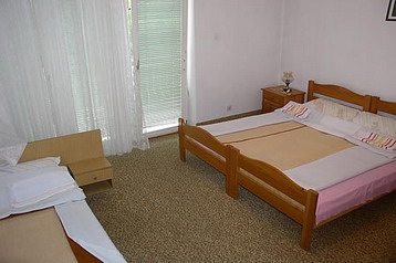 Croazia Privát Jadranovo, Interno
